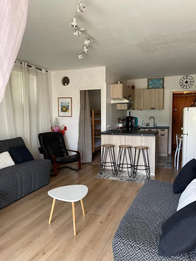 U064 - La Marmotte Enchantee - Greolieres Les Neiges Apartment